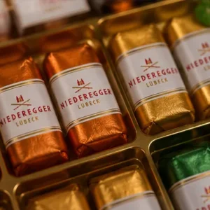 Niederegger Lübeck – Zestaw Marcepanowych Pralinek w Gorzkiej Czekoladzie, 4 smaki – 200 g_col1_part3